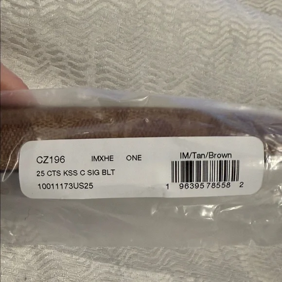 Coach Signature Canvas Belt Cut to Size and Reversible - Picture 8 of 10